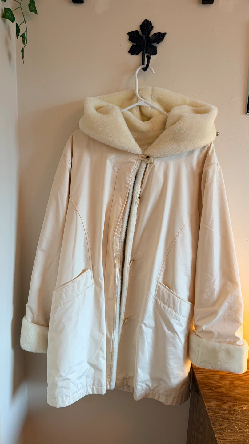Fausta Collection Women's Cream Lined Winter Coat