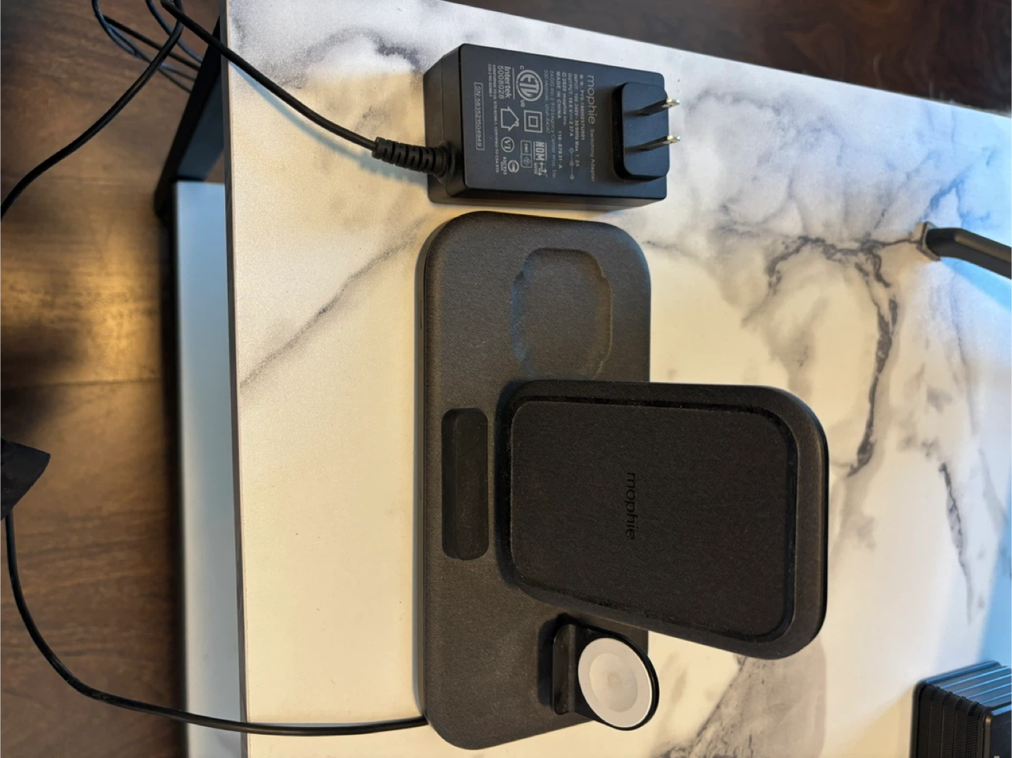 Mophie 3-in-1 Wireless Charging Stand - photo 2