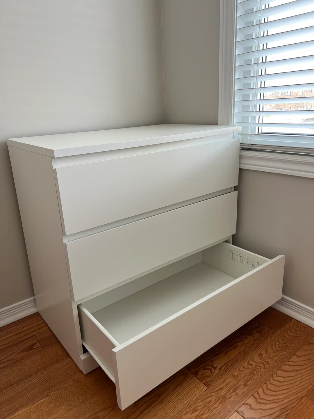 IKEA 3-Drawer Chest - White - photo 2