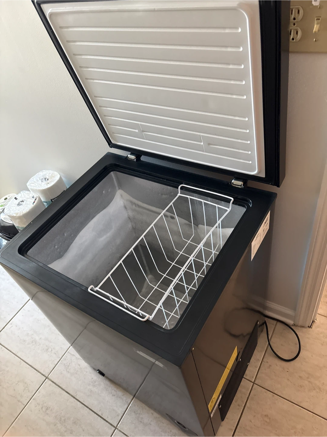 Arctic King 5.0 cu. ft. Chest Freezer