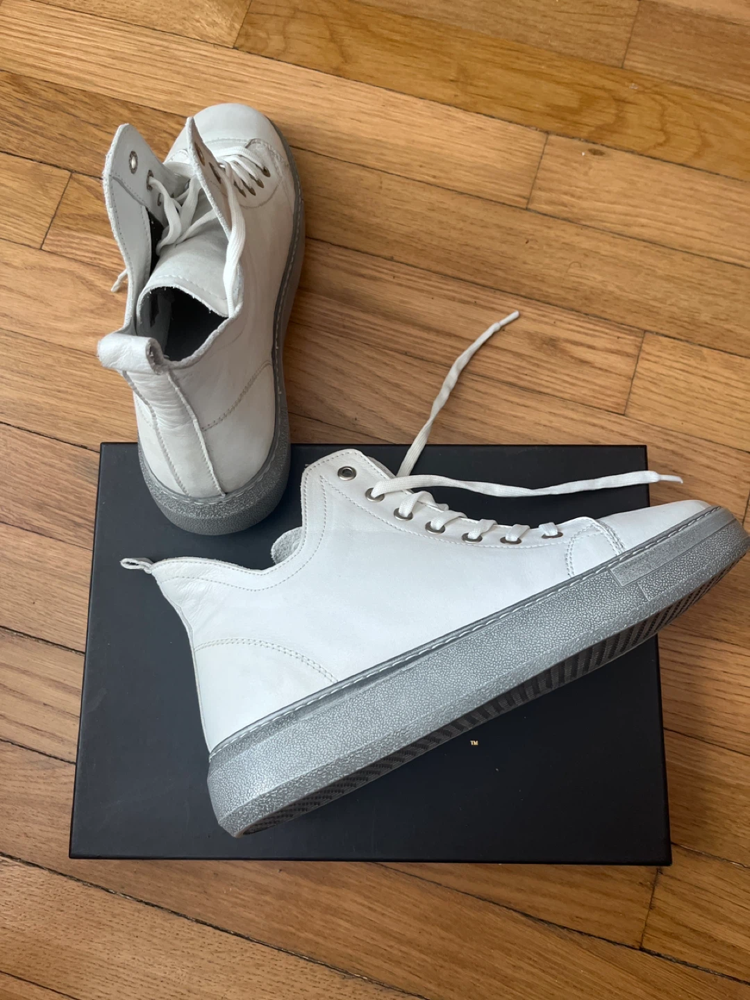 DNA FOOTWEAR  White Leather Sneakers with Box - photo 4