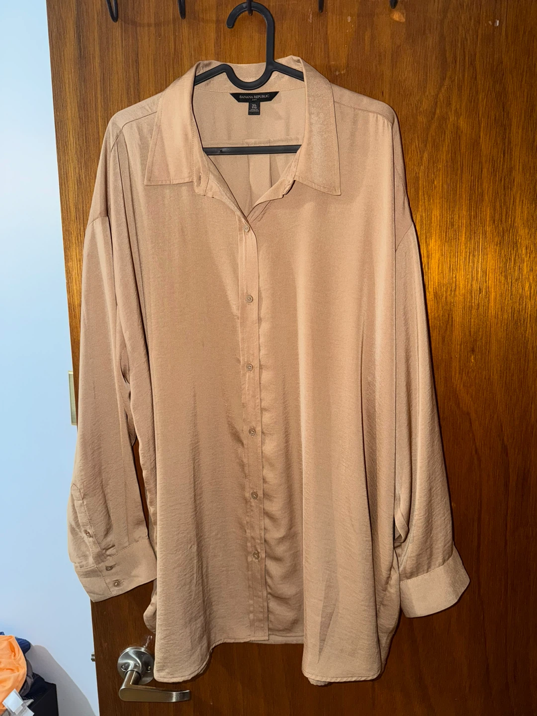 Banana Republic XL Tan Button-Up Shirt