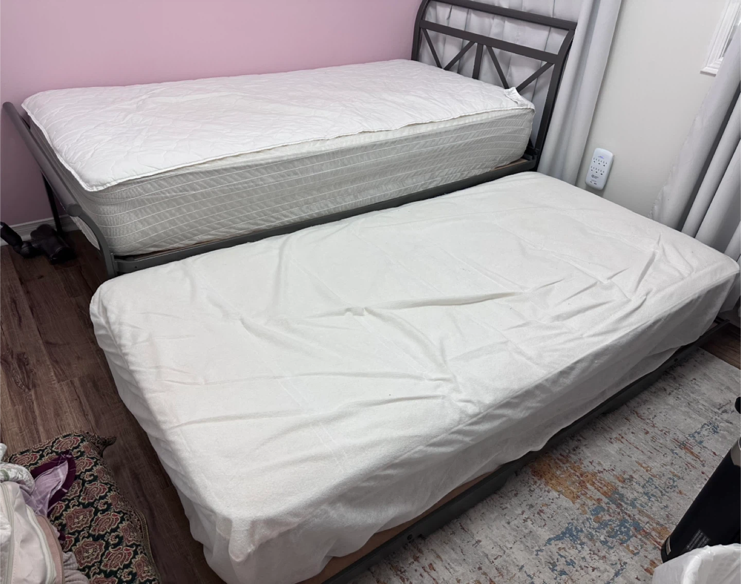 Twin Size Metal Daybed with Trundle - photo 4