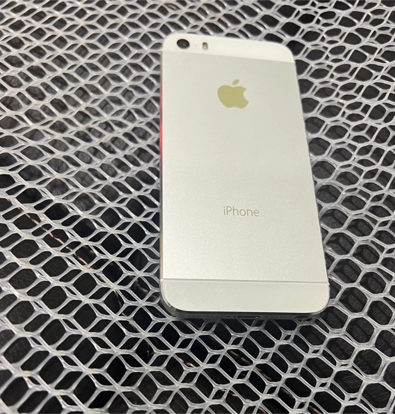 Apple iPhone 5s Unlocked -16GB Silver/ White (Unlocked)