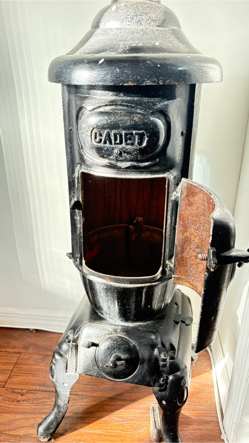 Vintage Cadet Cast Iron Stove - photo 3