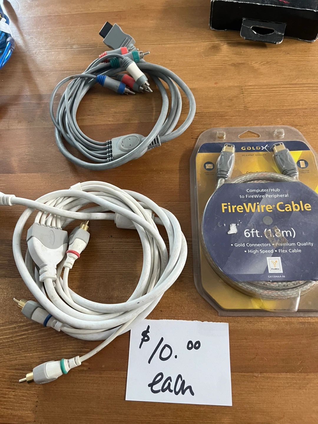 Audio, video, component cables - photo 4