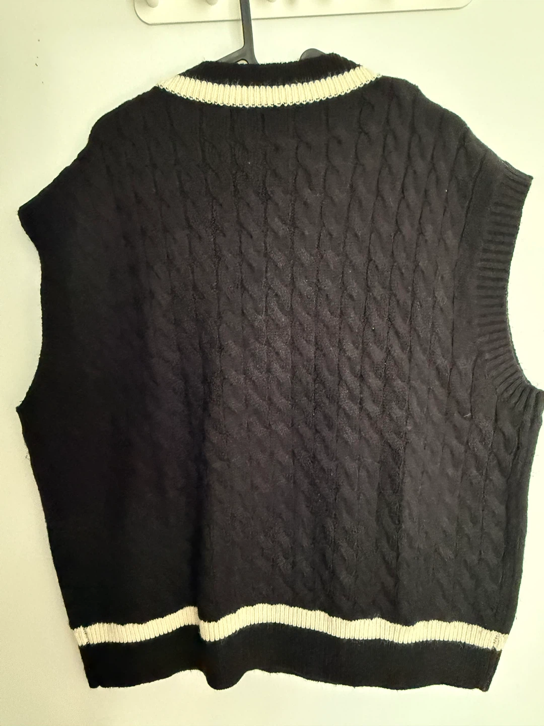 Oak + Fort Black Cable Knit Vest - photo 2