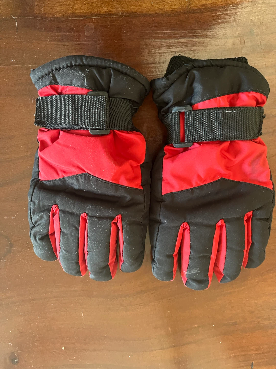 Gloves:  Kids or women’s small