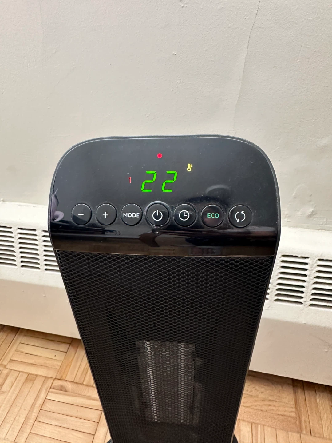 DeLonghi Tower Heater - photo 2