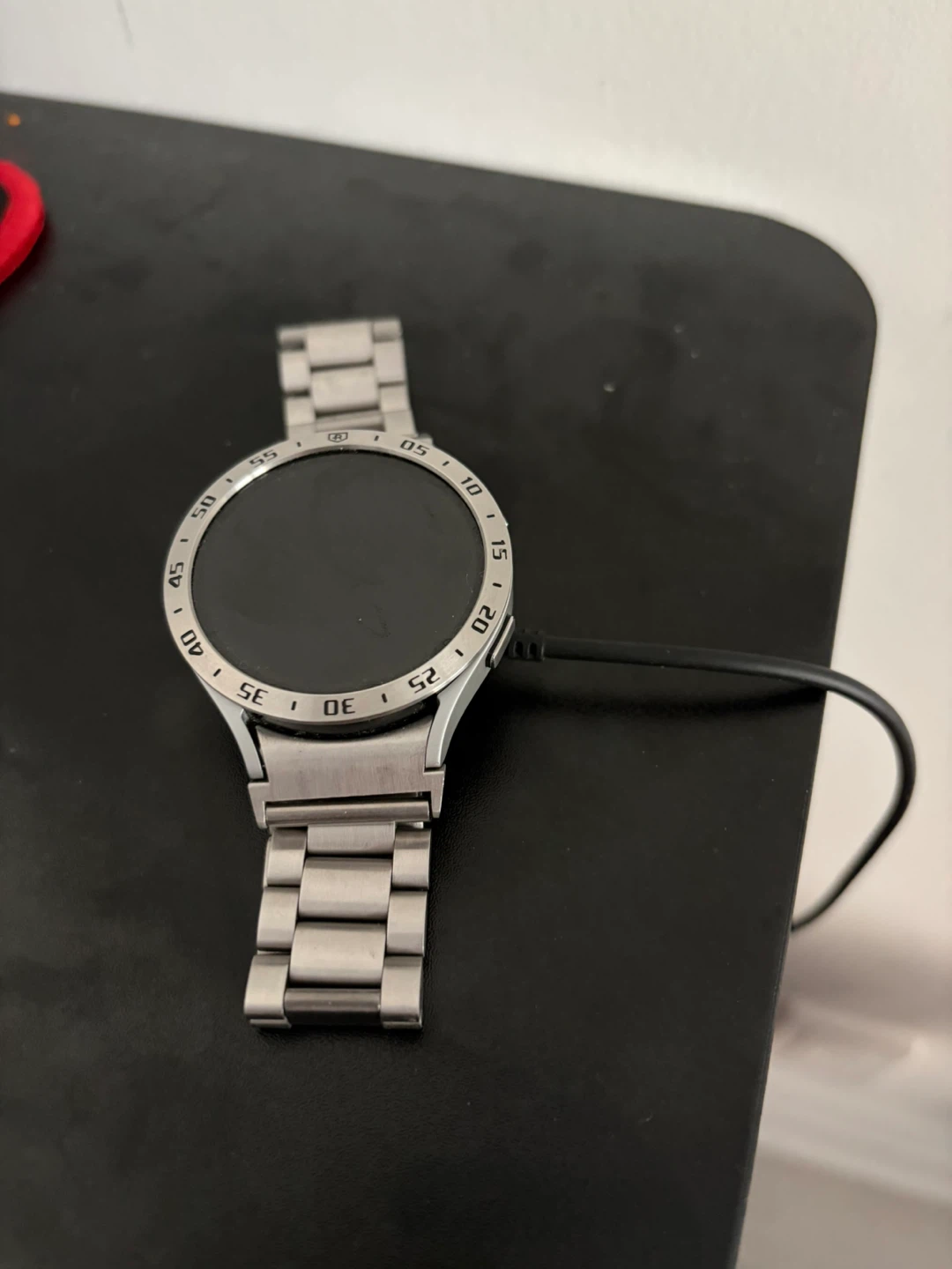Samsung Galaxy Watch5 44mm – Custom Styled (Excellent Condition) - photo 2
