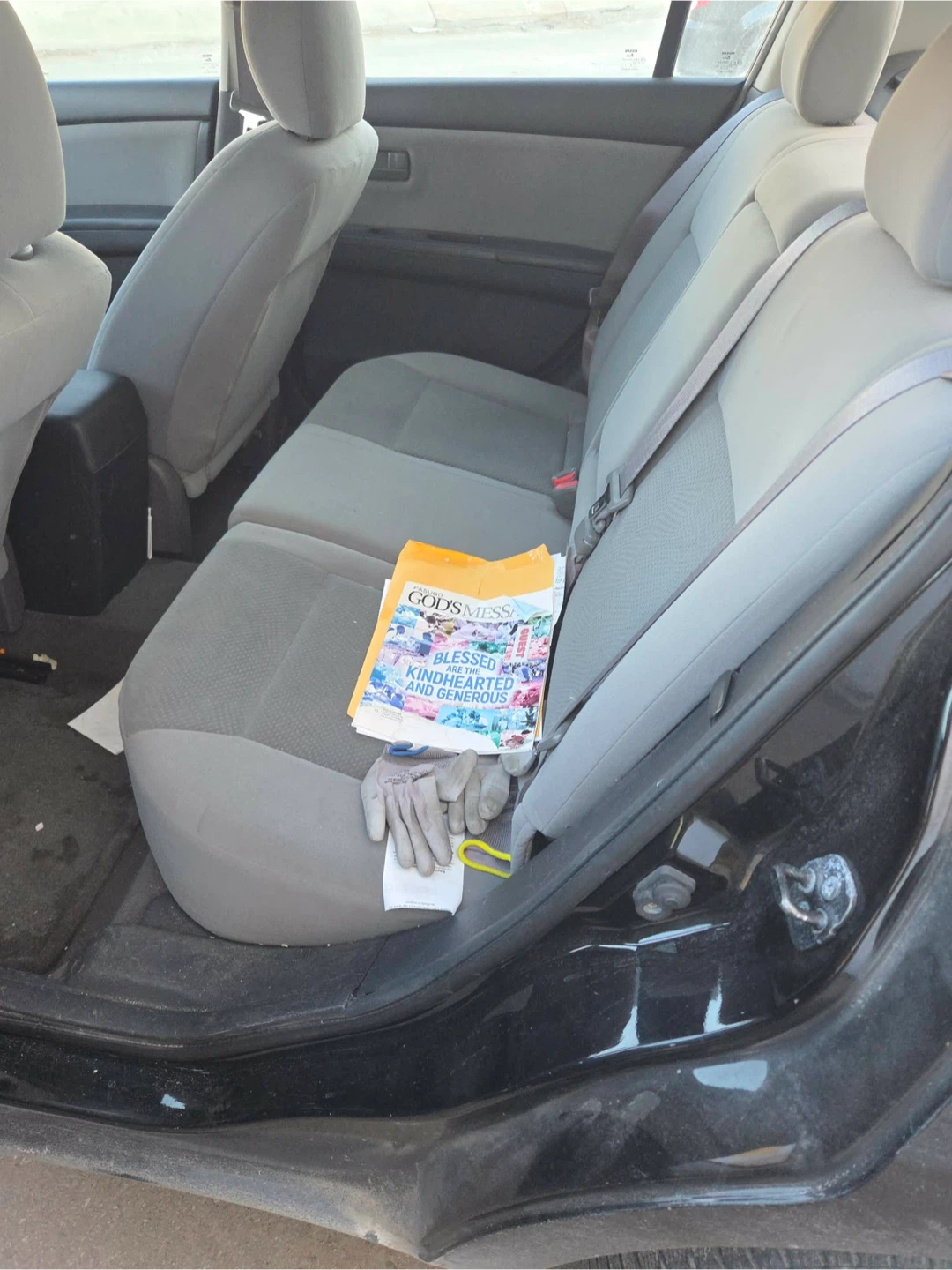 Black Nissan Sentra Sedan - photo 5