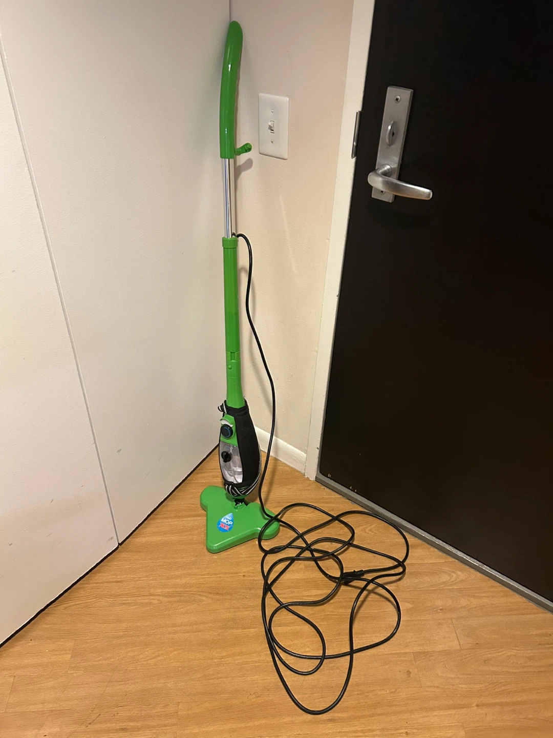 FREE H2O Mop X5 5-in-1 Steam Cleaner - photo 2