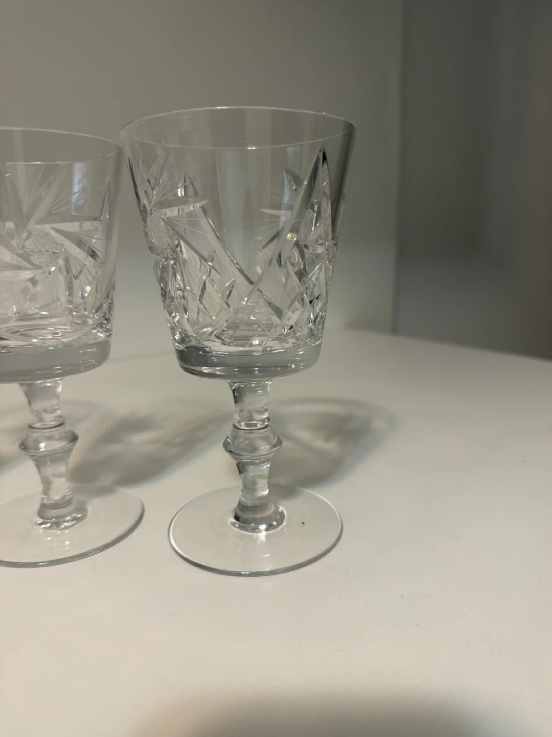 Set of 4 Vintage Pinwheel Crystal Liqueur/Sherry Glasses - photo 2