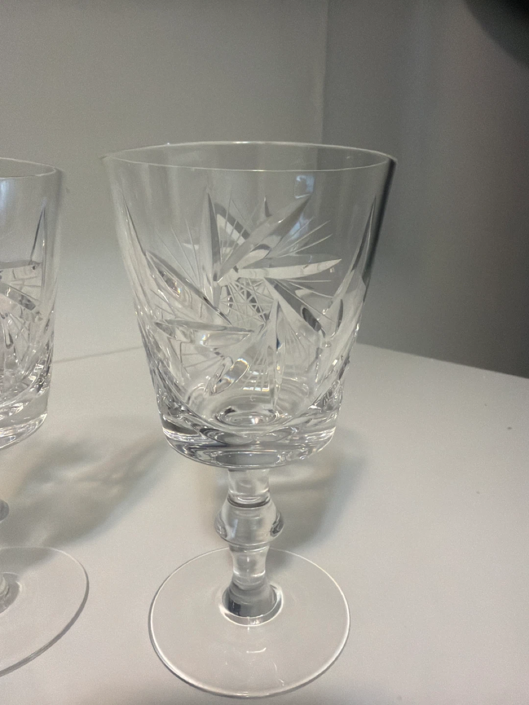 Set of 4 Vintage Pinwheel Crystal Liqueur/Sherry Glasses - photo 3