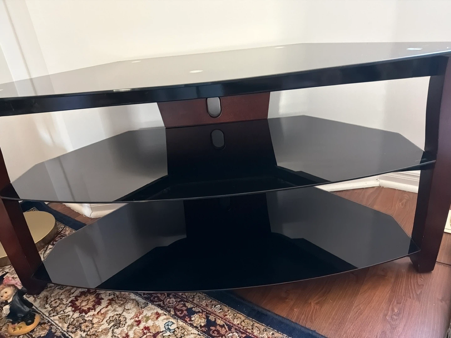 Corner TV Stand - photo 3