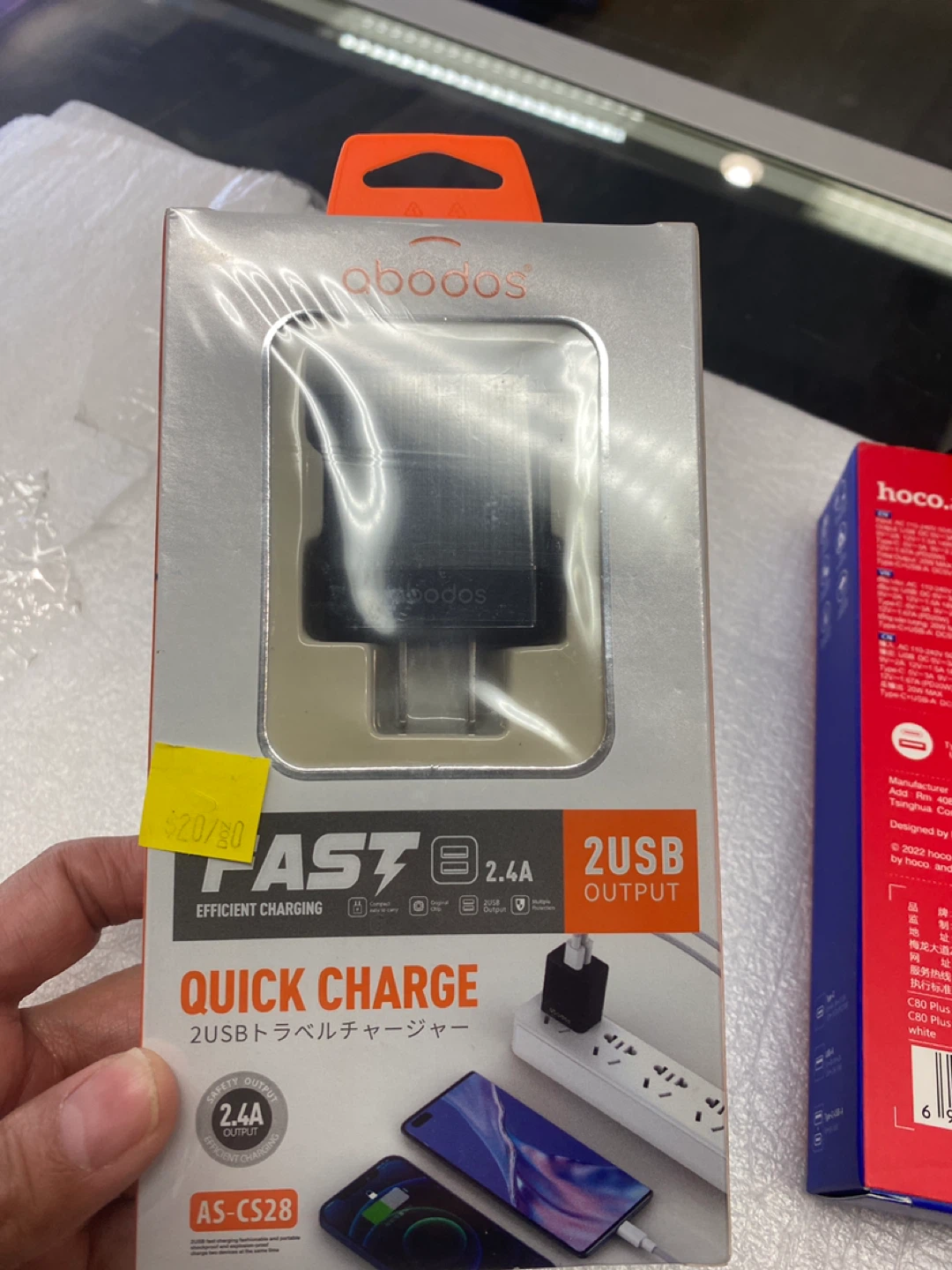 Hoco C80 Plus Dual Fast Charge USB-C + USB-A Power Adapter 20W - photo 3
