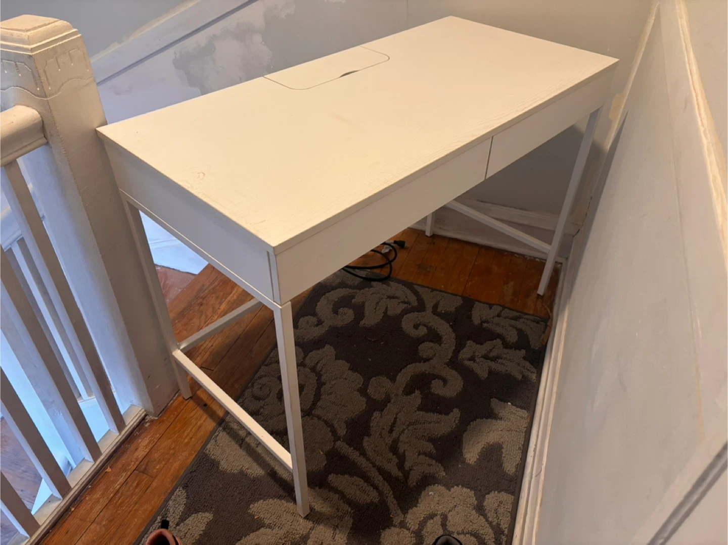 White Writing Desk with Two Large Capacity Drawers