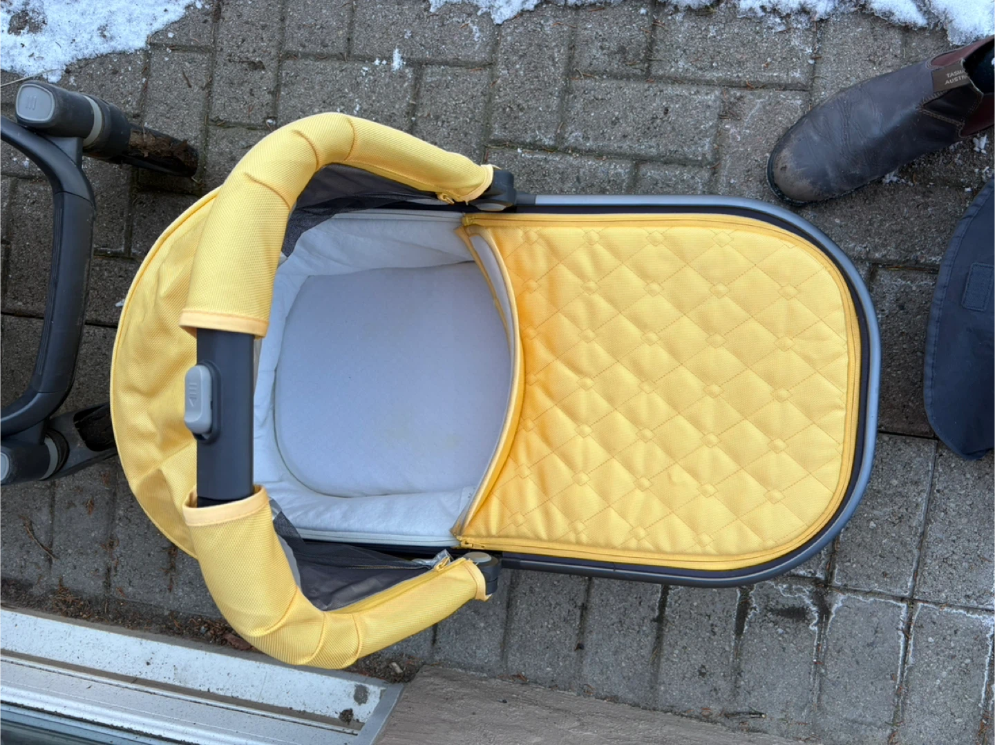 UPPAbaby VISTA Stroller - Yellow 2015 - photo 5