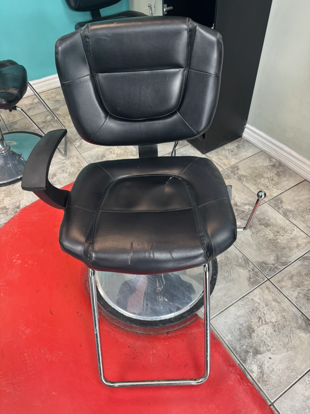 Black Faux Leather Salon Styling Chair