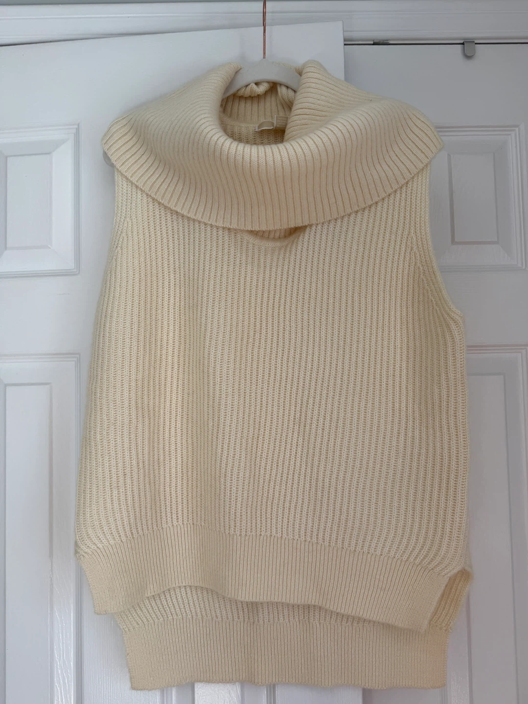 Michael Kors Sleeveless Turtleneck Sweater - Cream, Size M