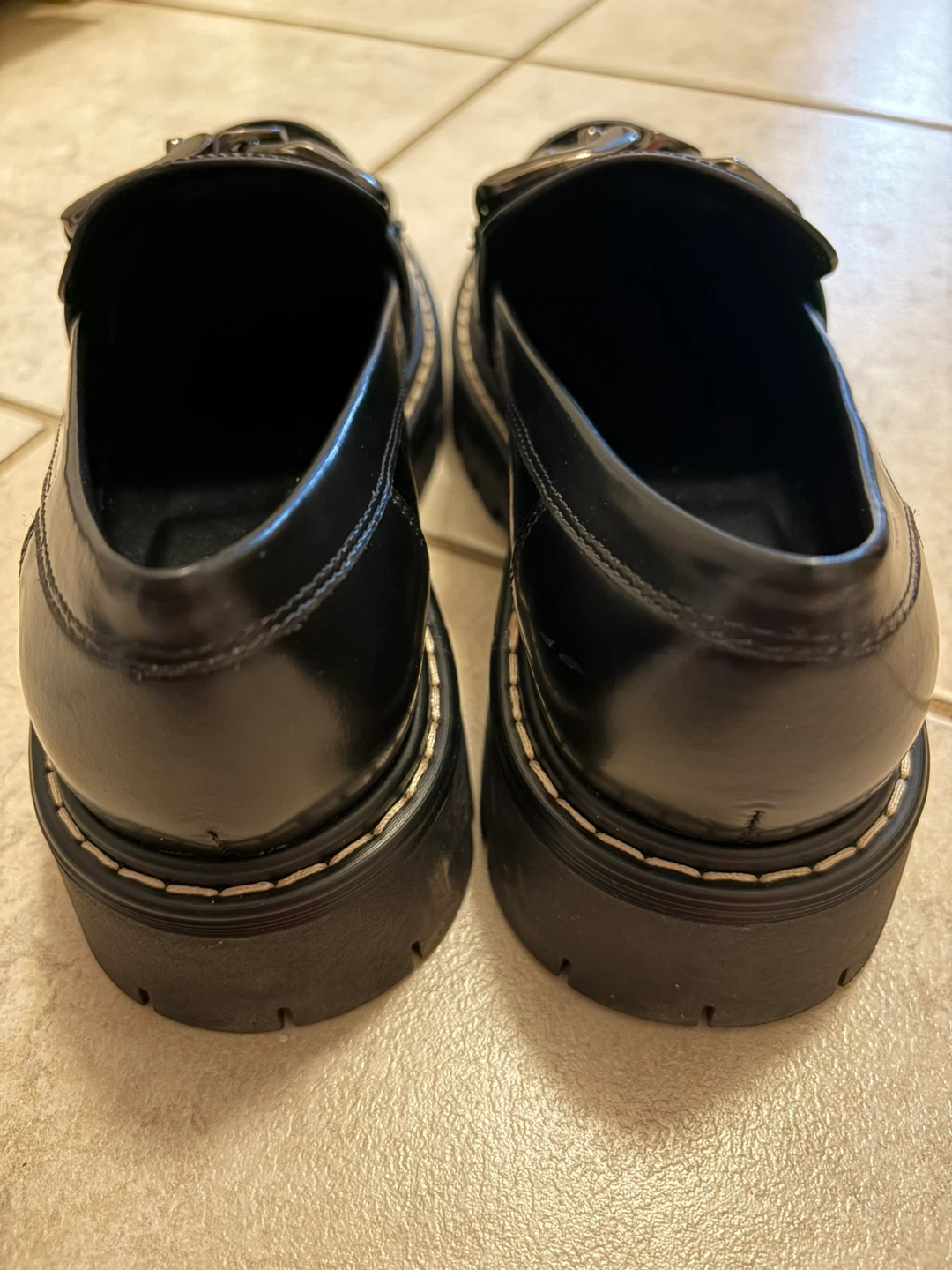 Marc Fisher Trisca Black Leather Chain Loafers - photo 4