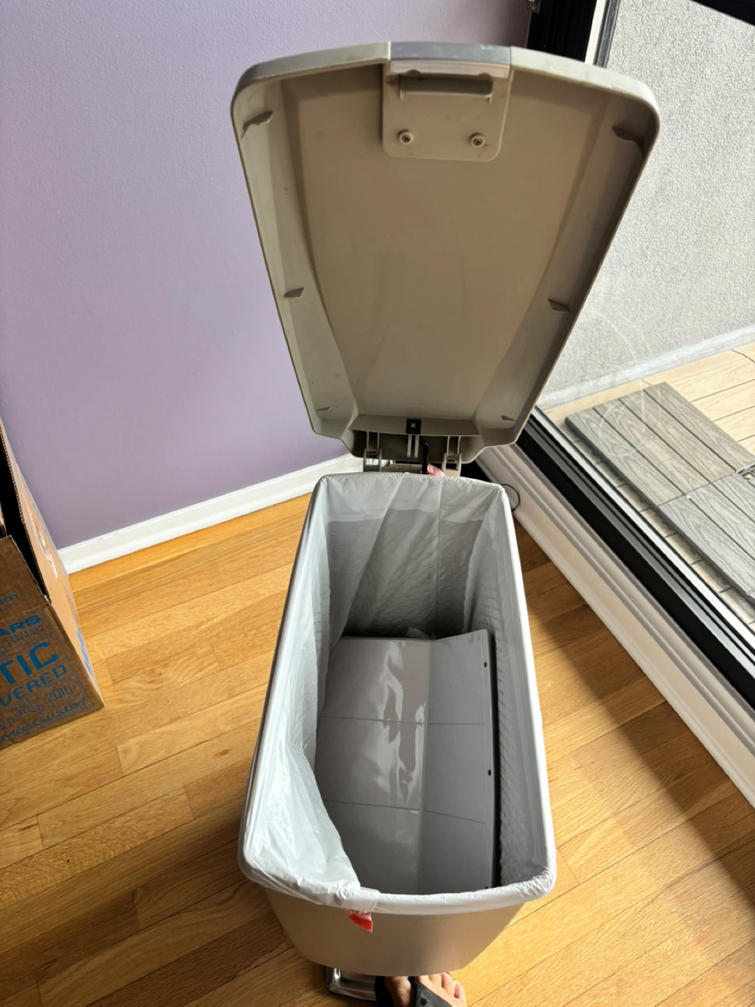 simplehuman Step Trash Can with Liner Rim - photo 3
