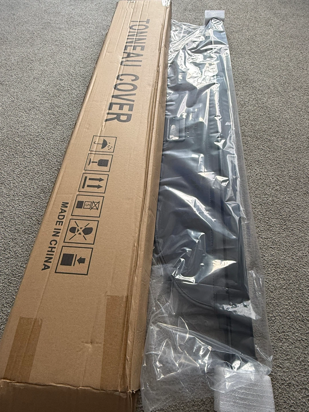 2018-2025 Chevy Equinox/GMC Terrain Cargo Cover - photo 2
