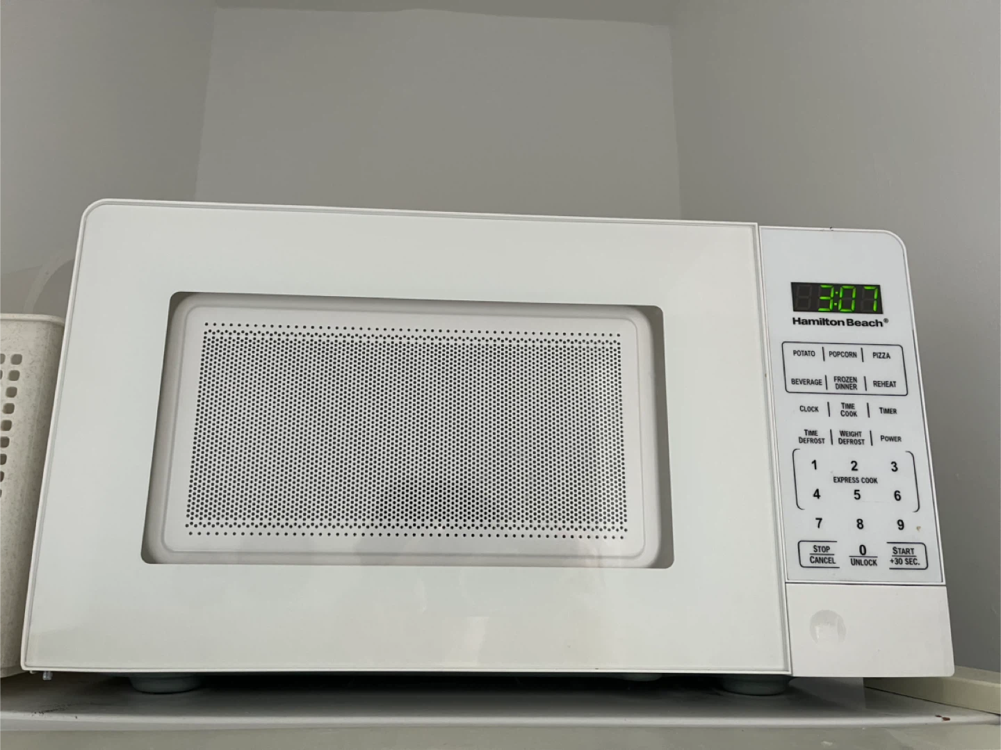 Hamilton Beach White Microwave