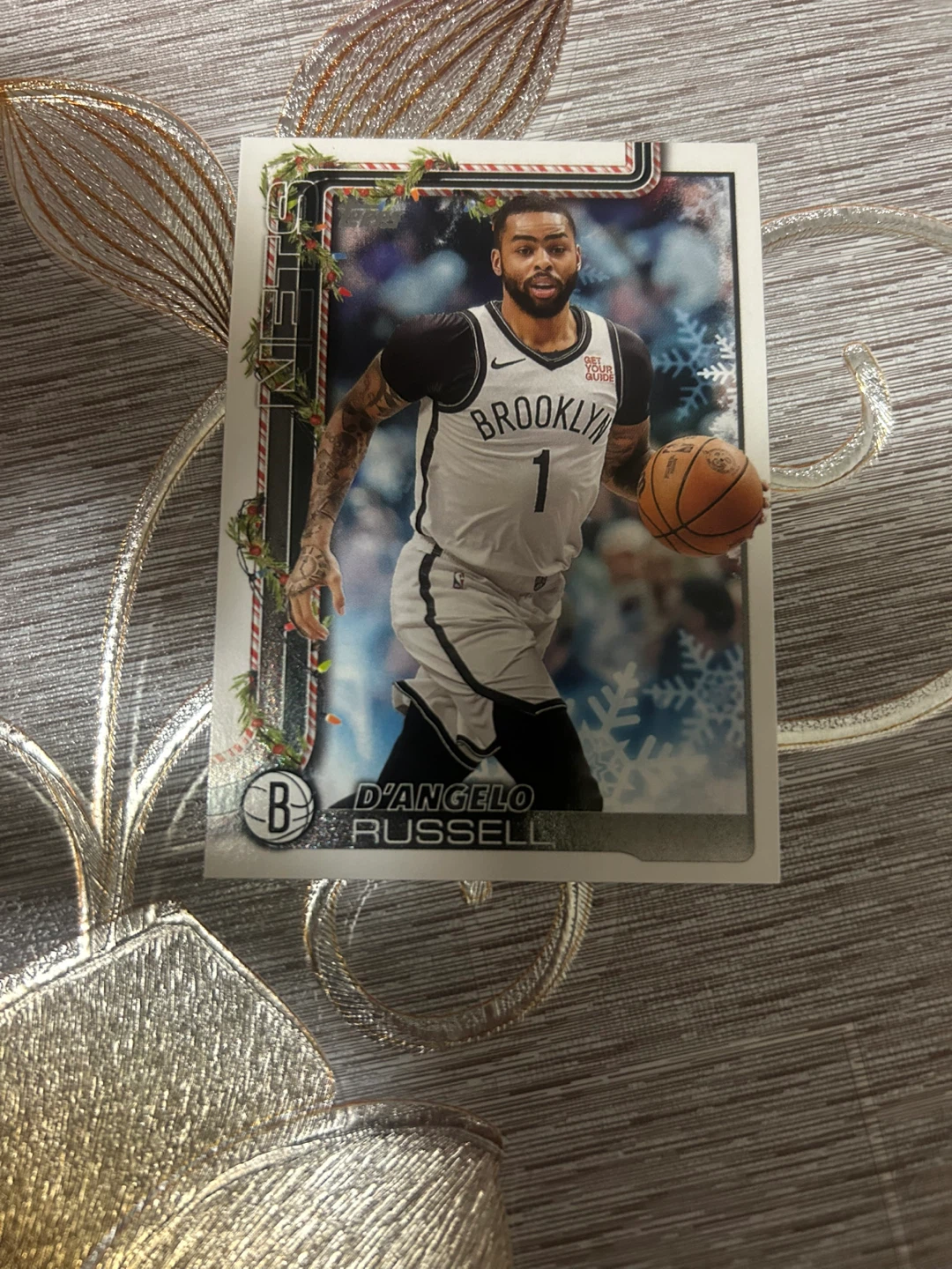 2023-24 Topps Brooklyn Nets D'Angelo Russell NBA Card H7