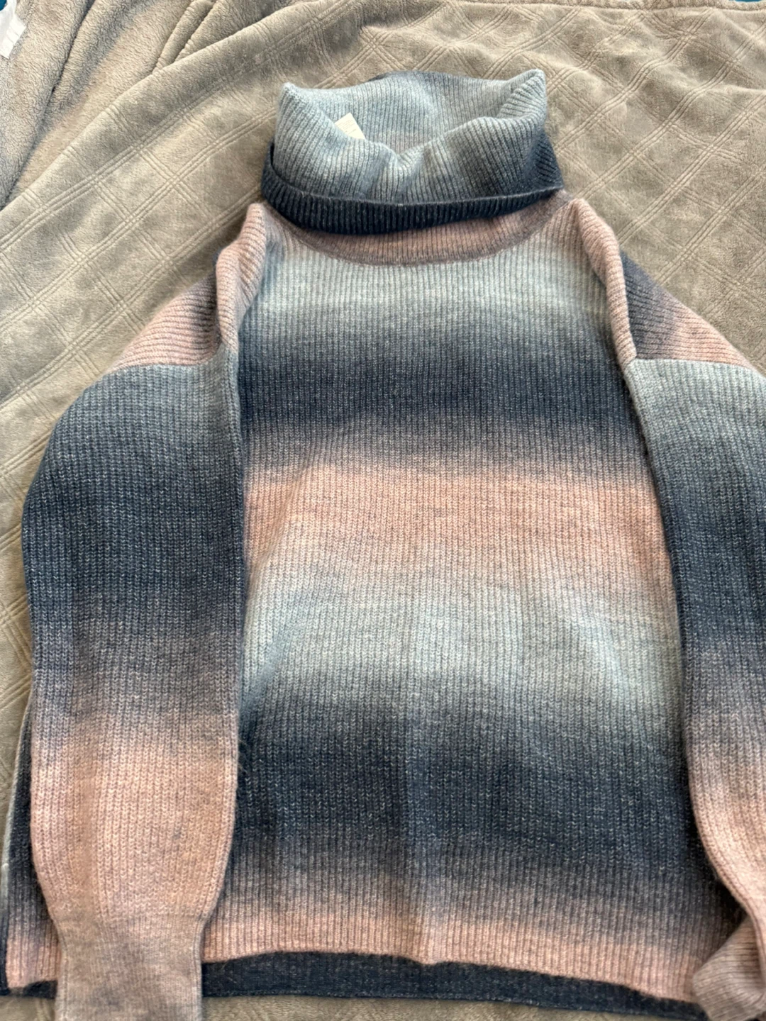 Ombre Turtleneck Sweater - photo 4