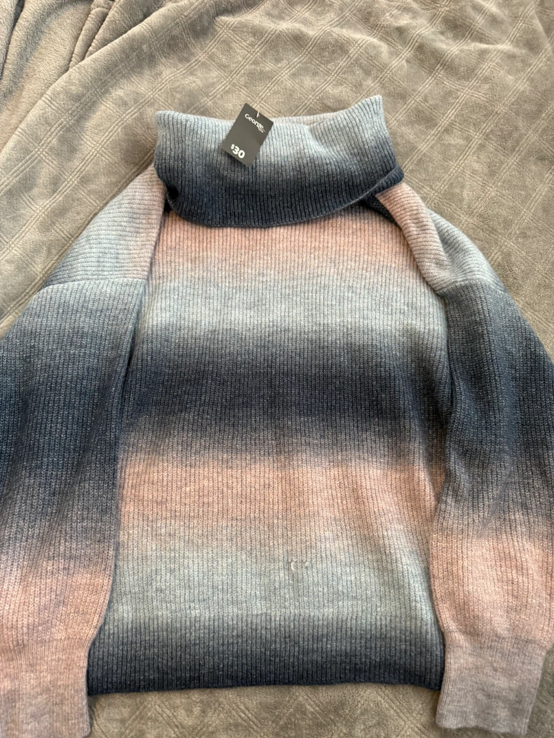 Ombre Turtleneck Sweater - photo 2
