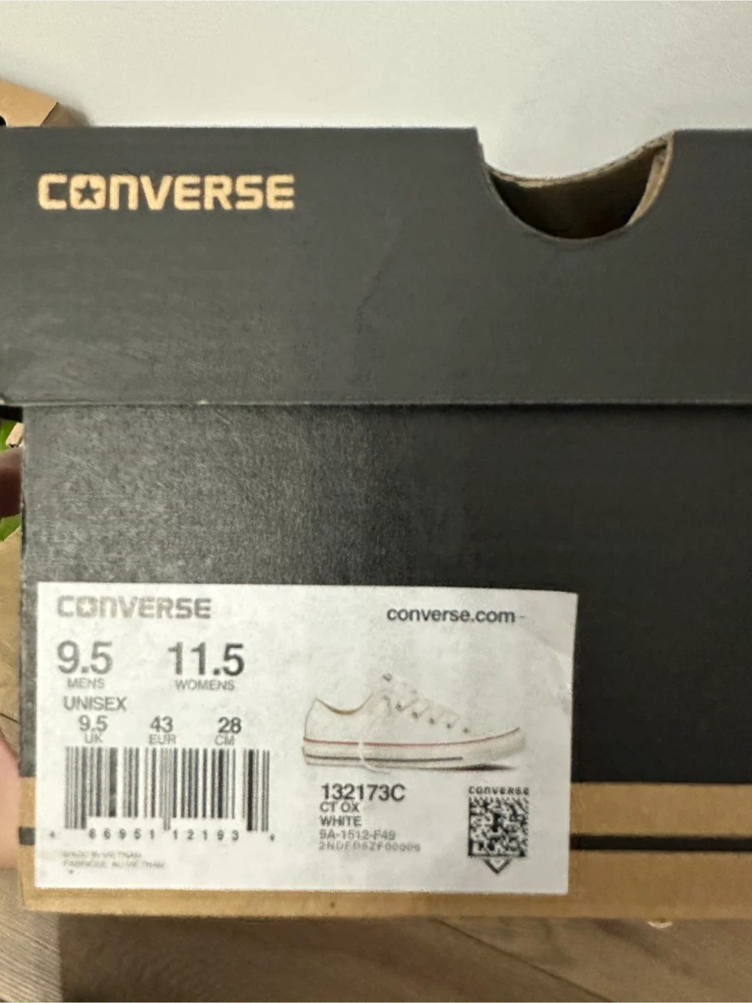 Converse Chuck Taylor All Star Low Top Sneakers - White