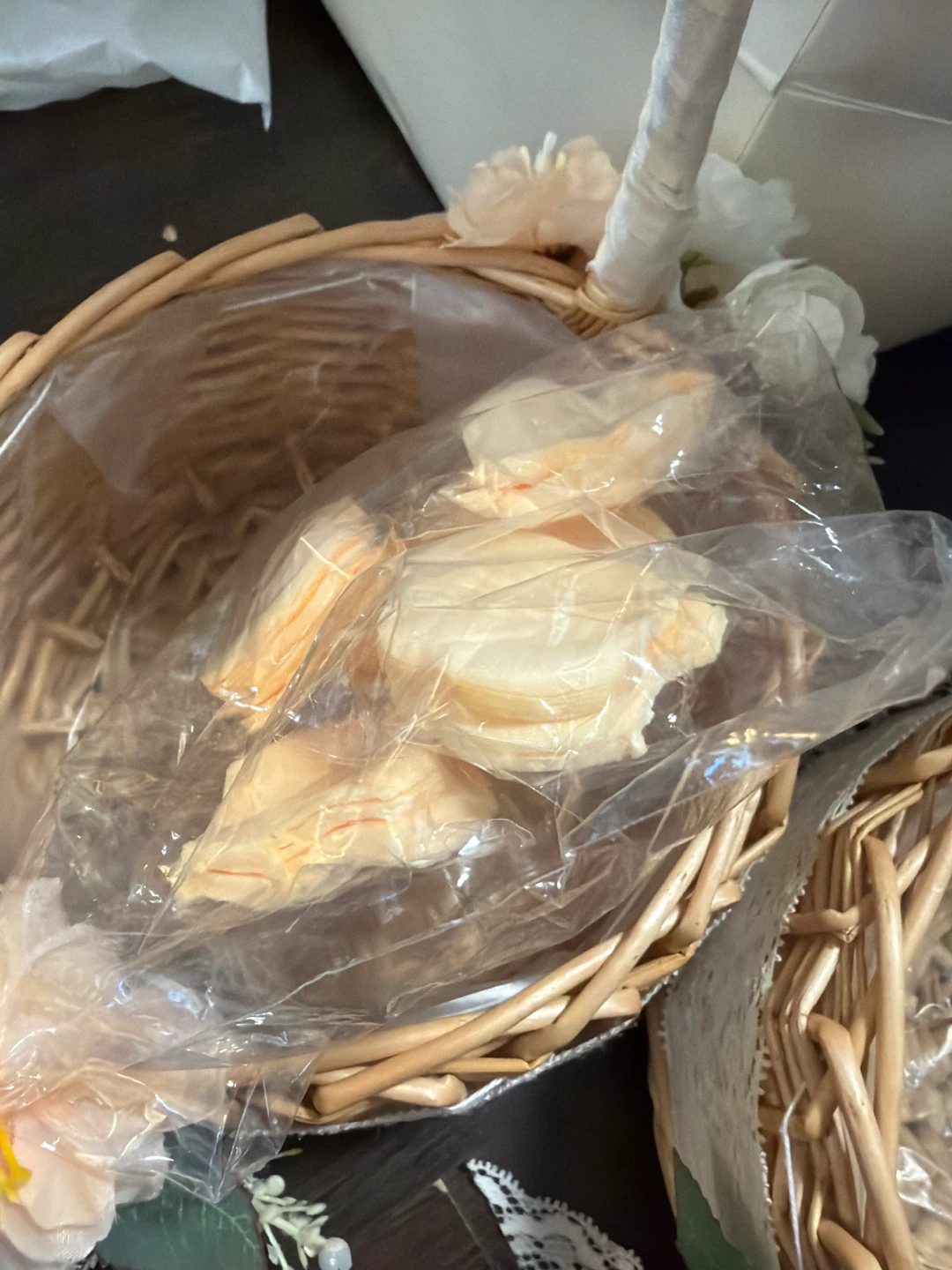 Set of 2 Flower Girl Baskets (Free: new petals!) - photo 4