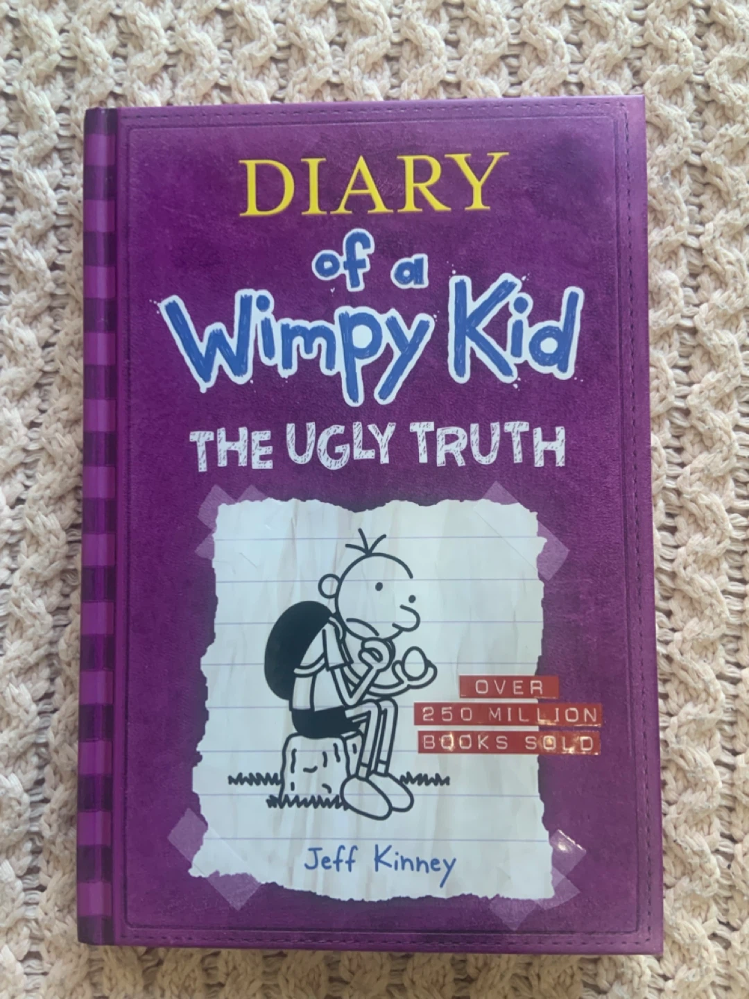 2 Brand New Dairy of a Wimpy kid books ! - photo 2