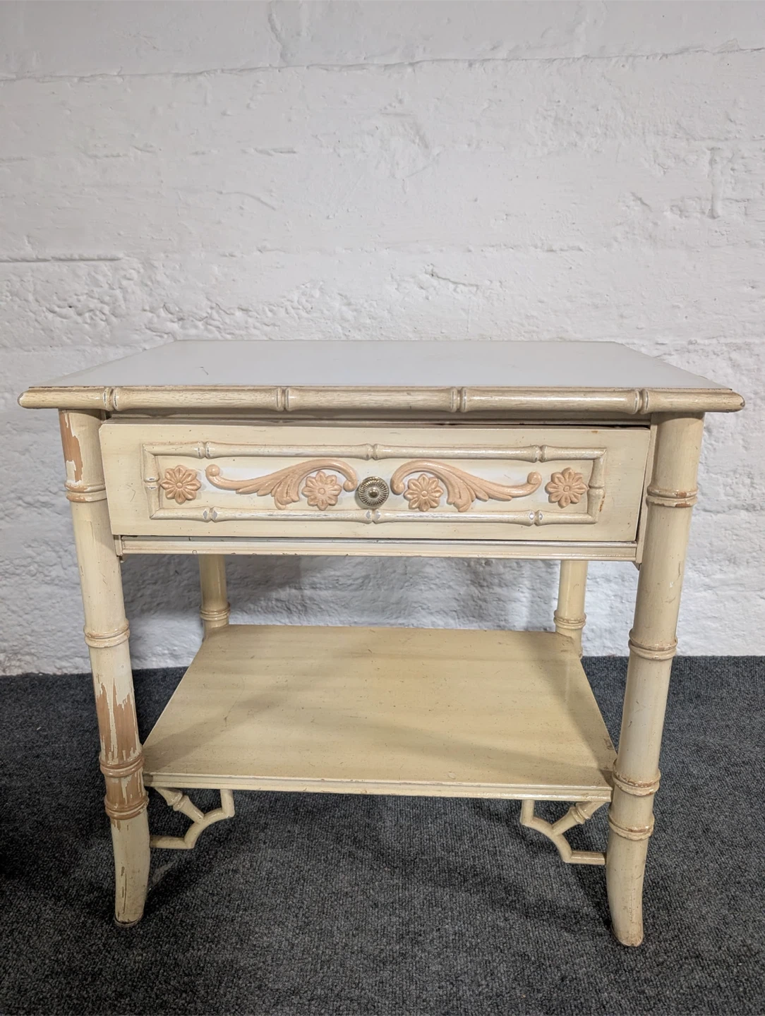 Thomasville bedroom set - photo 4