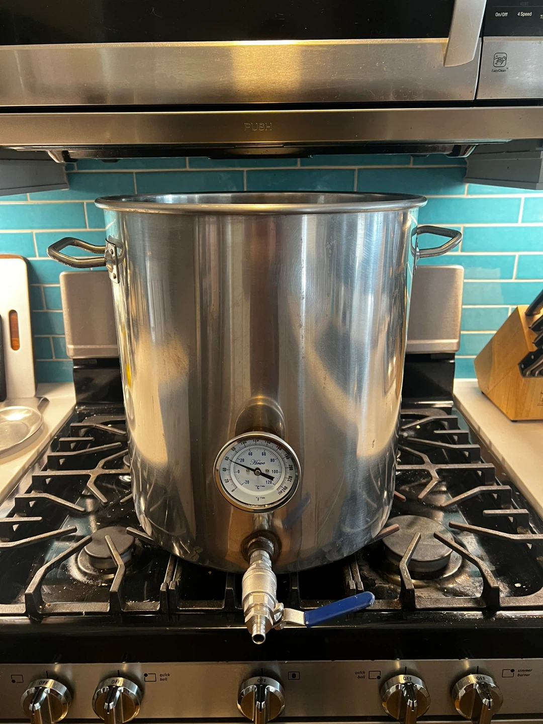 Stainless Steel 10 Gallon Kettle with Ball Valve & Thermometer