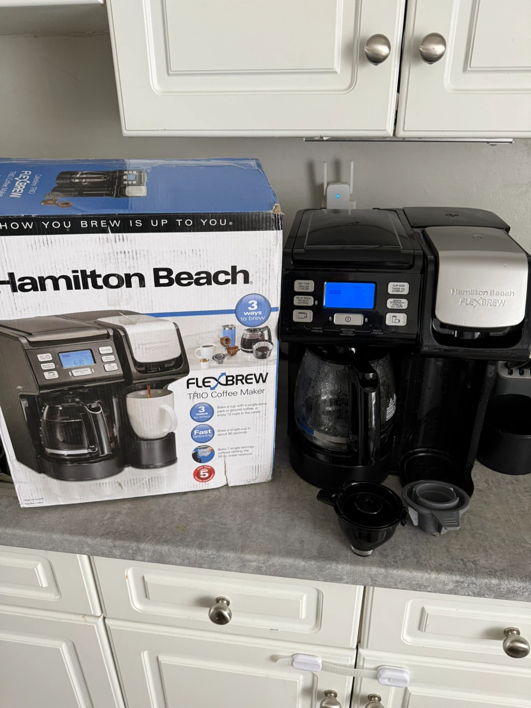 LIKE NEW Hamilton Beach FlexBrew Trio 2-Way Coffee Maker - photo 2