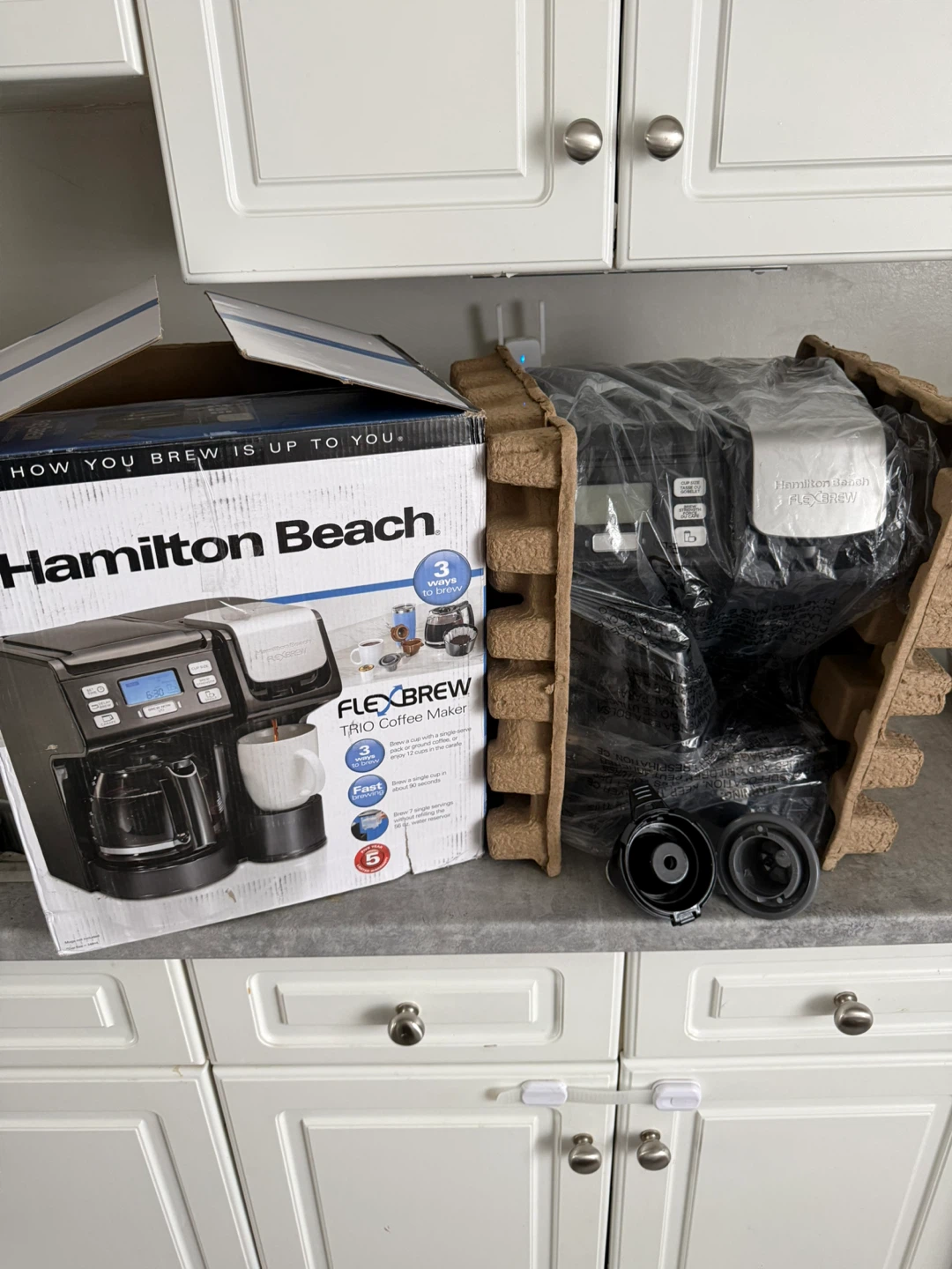 LIKE NEW Hamilton Beach FlexBrew Trio 2-Way Coffee Maker