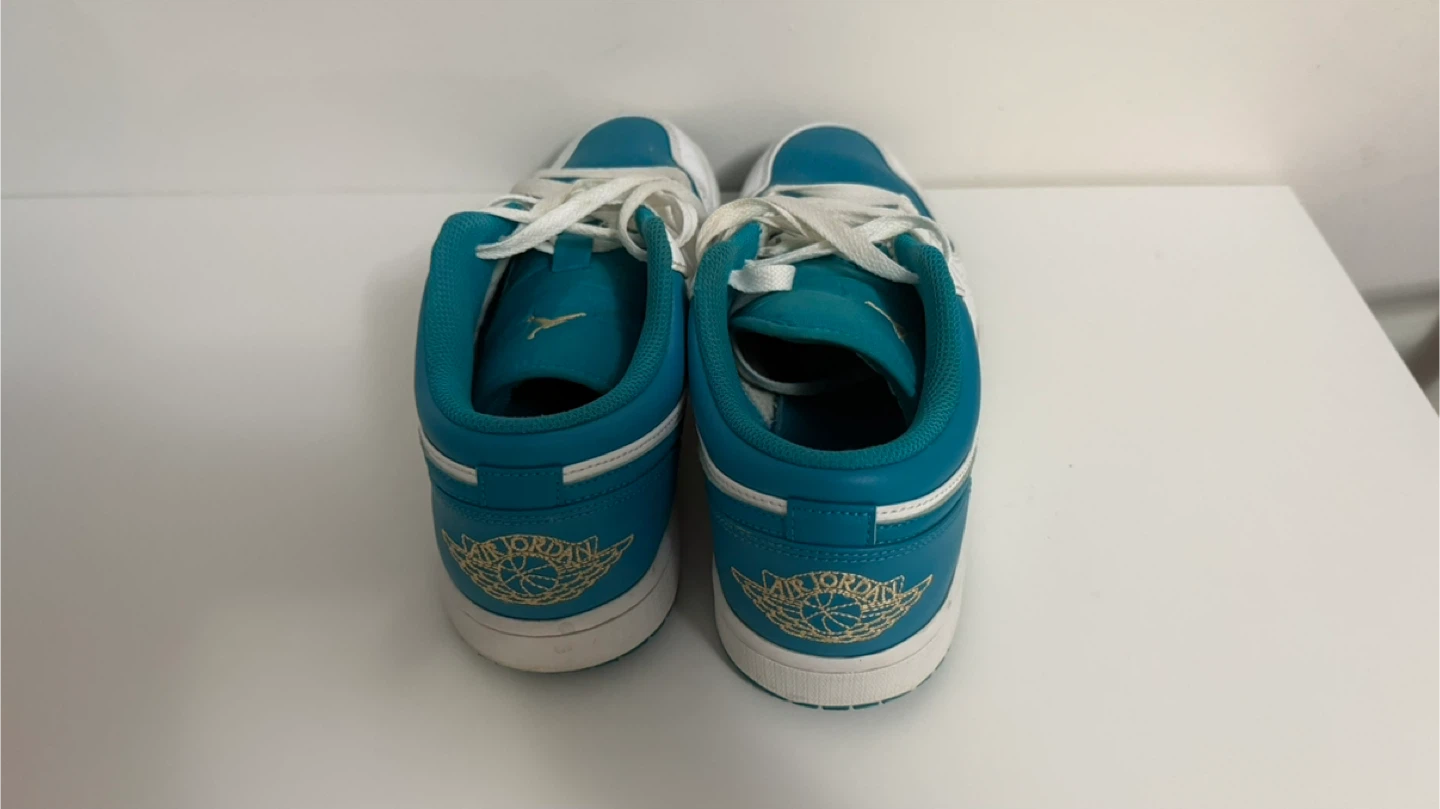 Air Jordan 1 Low Teal White Sneakers - photo 3