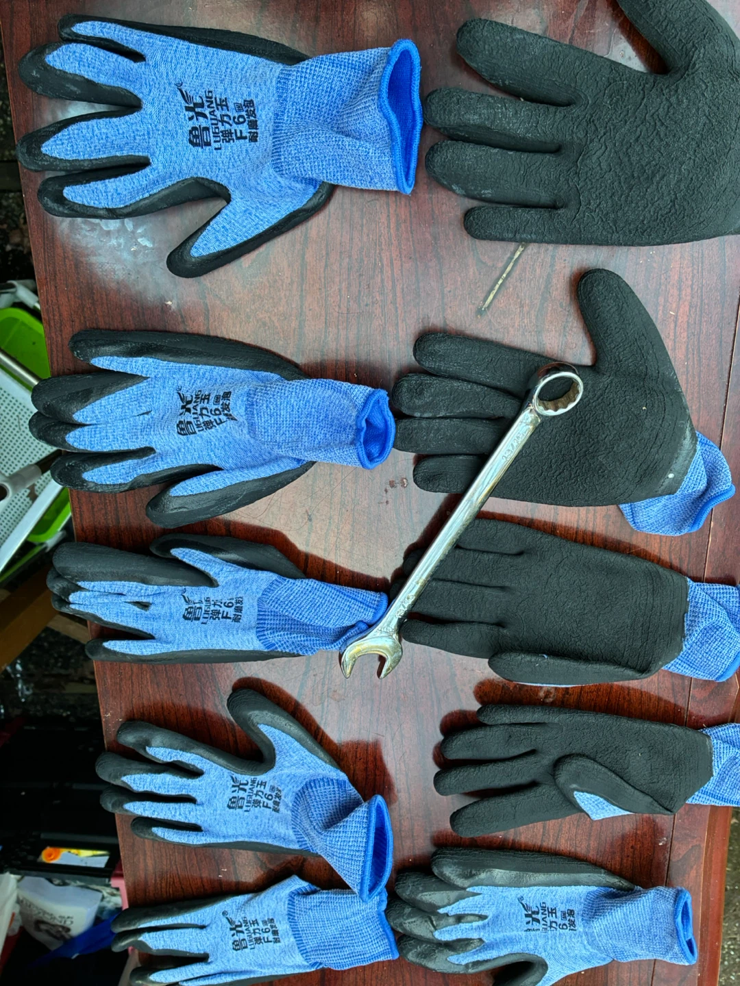10 Pair Work Gloves for $15 - photo 4