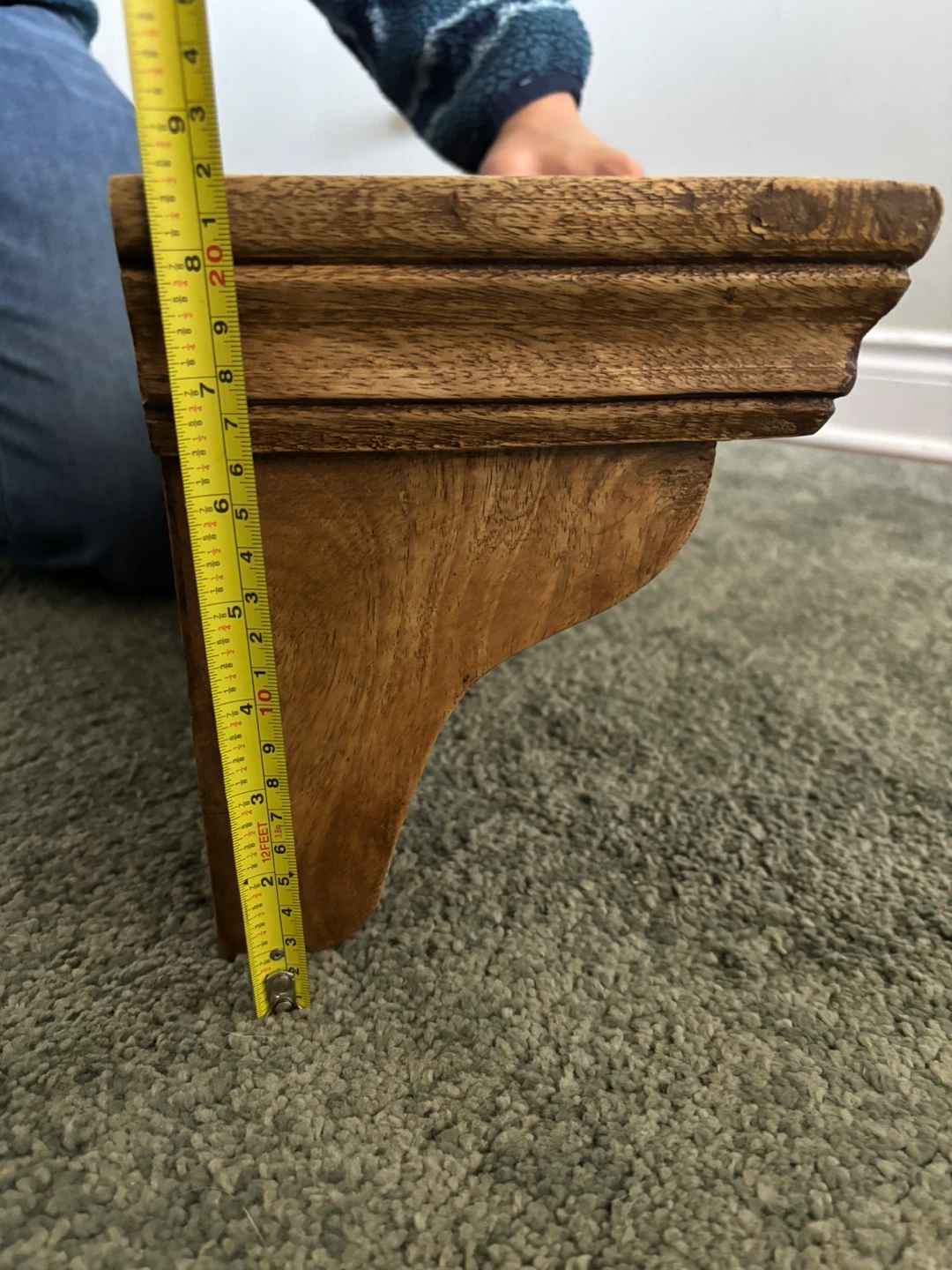 Wooden Wall Shelf with 4 Hooks - photo 2