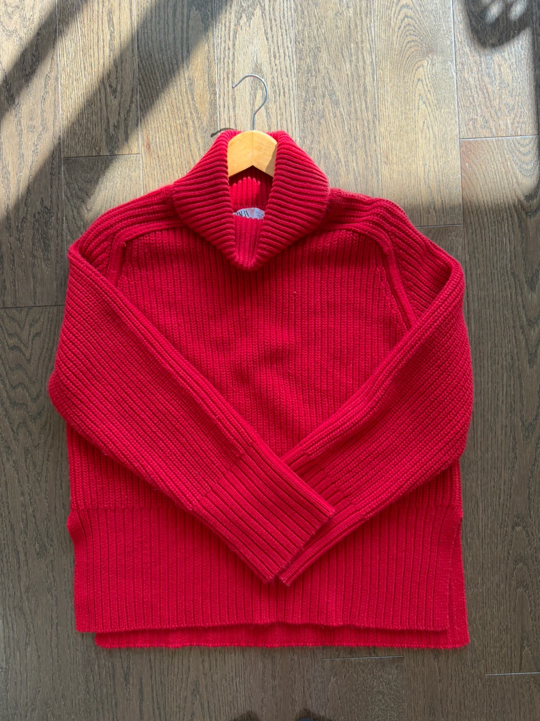 Zara/H&M Sweater - photo 3