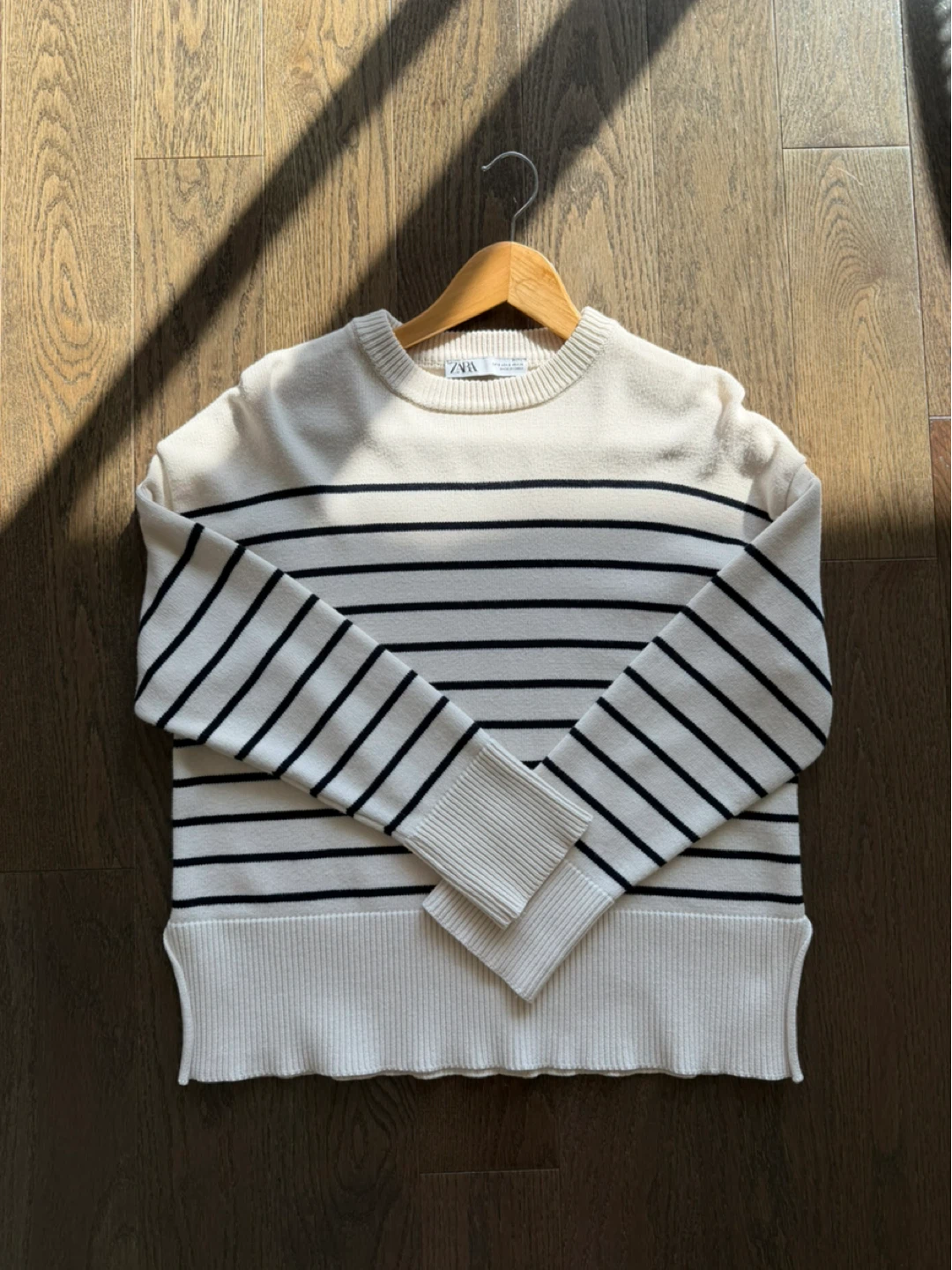Zara/H&M Sweater - photo 4