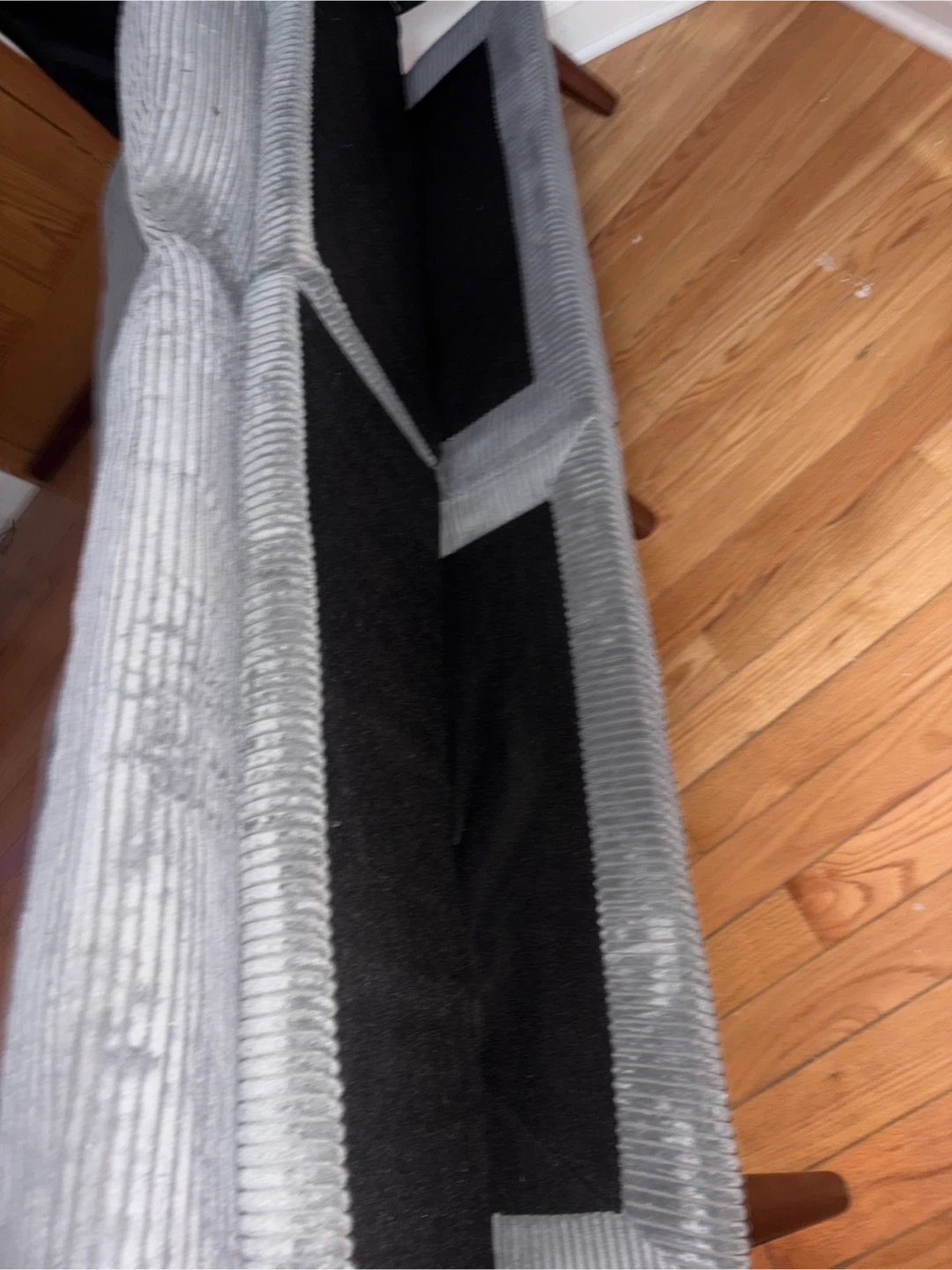 Foldable grey futon like new - photo 2