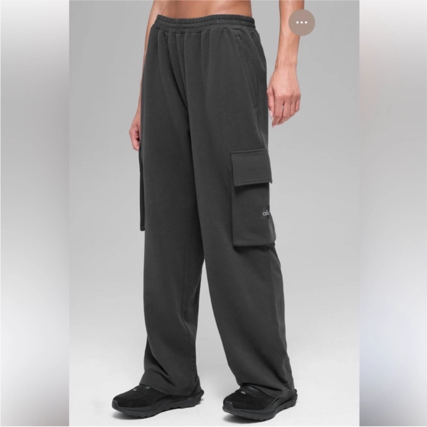 NWT Alo Yoga Double Take Cargo Pant - photo 2