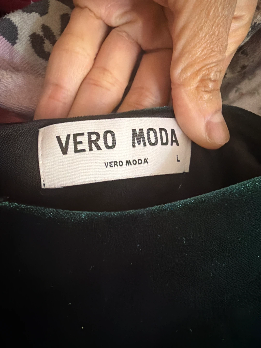 ⭐️⭐️⭐️Velvet Vero Moda dress with Bow Shoulders - photo 3