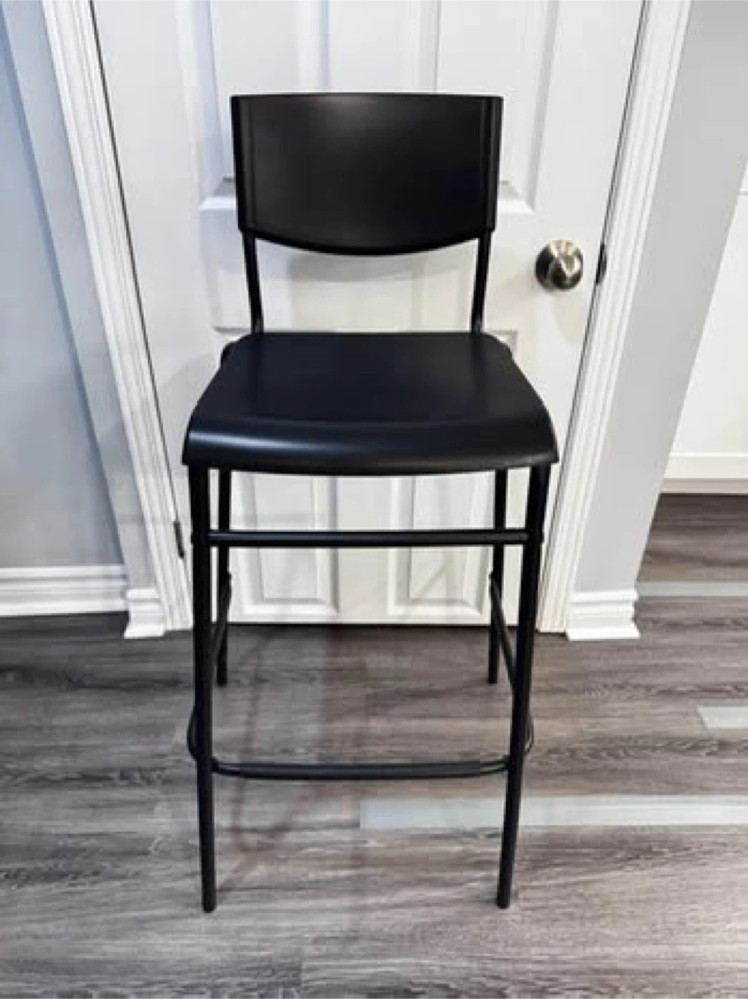 2 Bar Stools