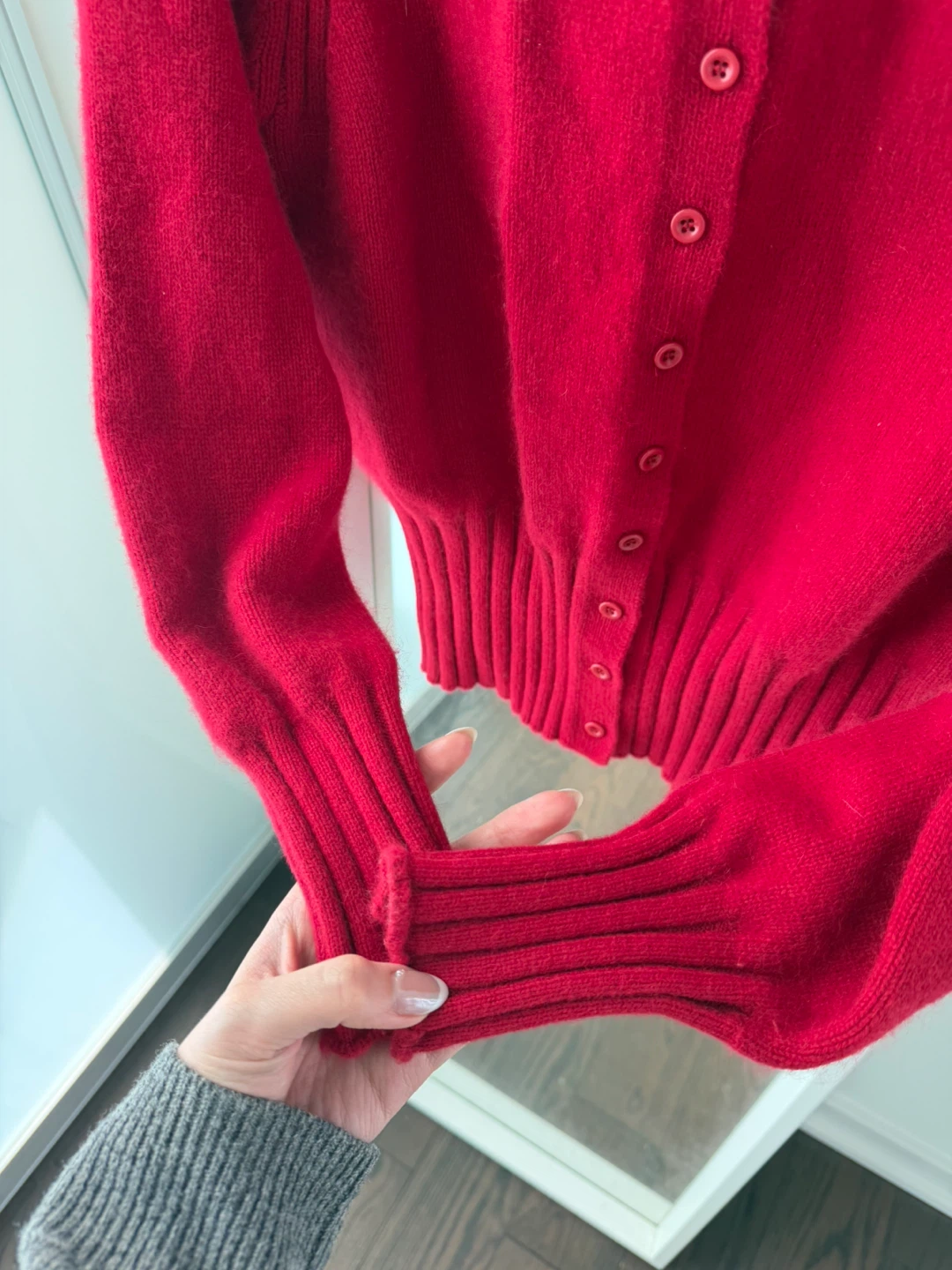 Red Button-Up Cardigan - photo 4