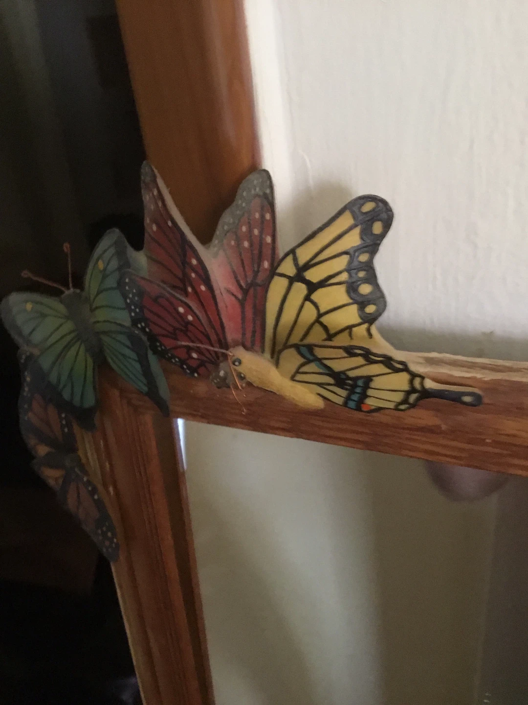 Full length MIRROR w/ butterfly accent - photo 2
