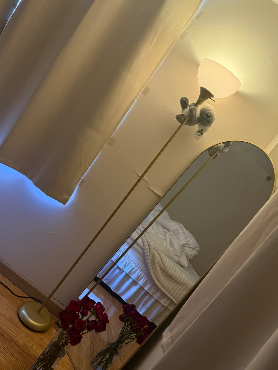 Gold standing lamp - photo 4